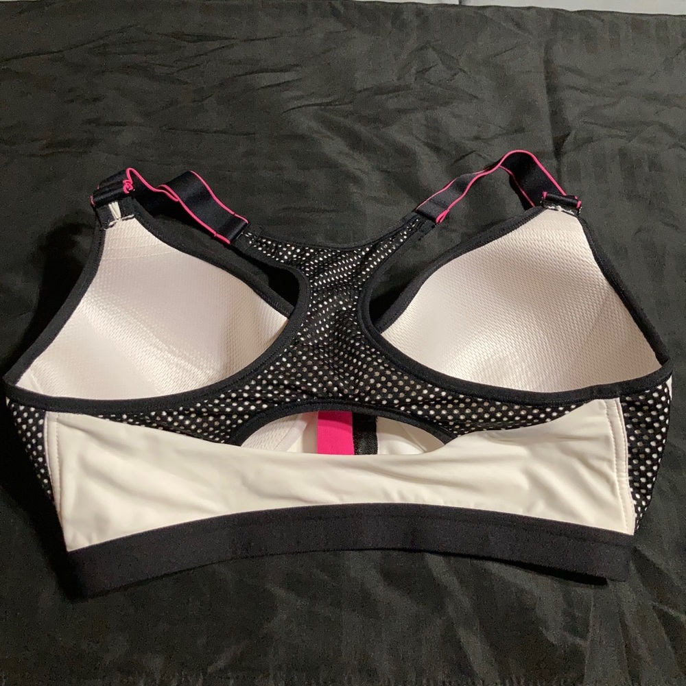 Front Zip Sports Bra